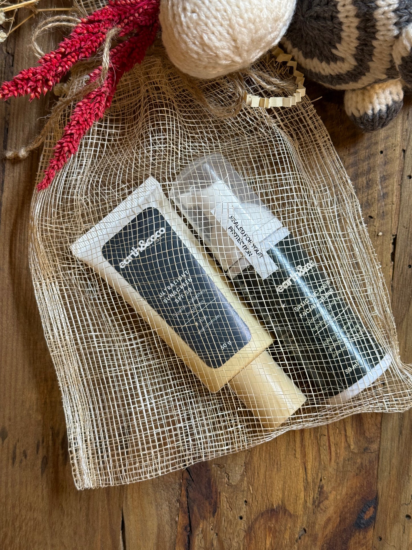 Clear & Protect Duo – SPF 50 + Salicylic Acid Foaming Facial Cleanser