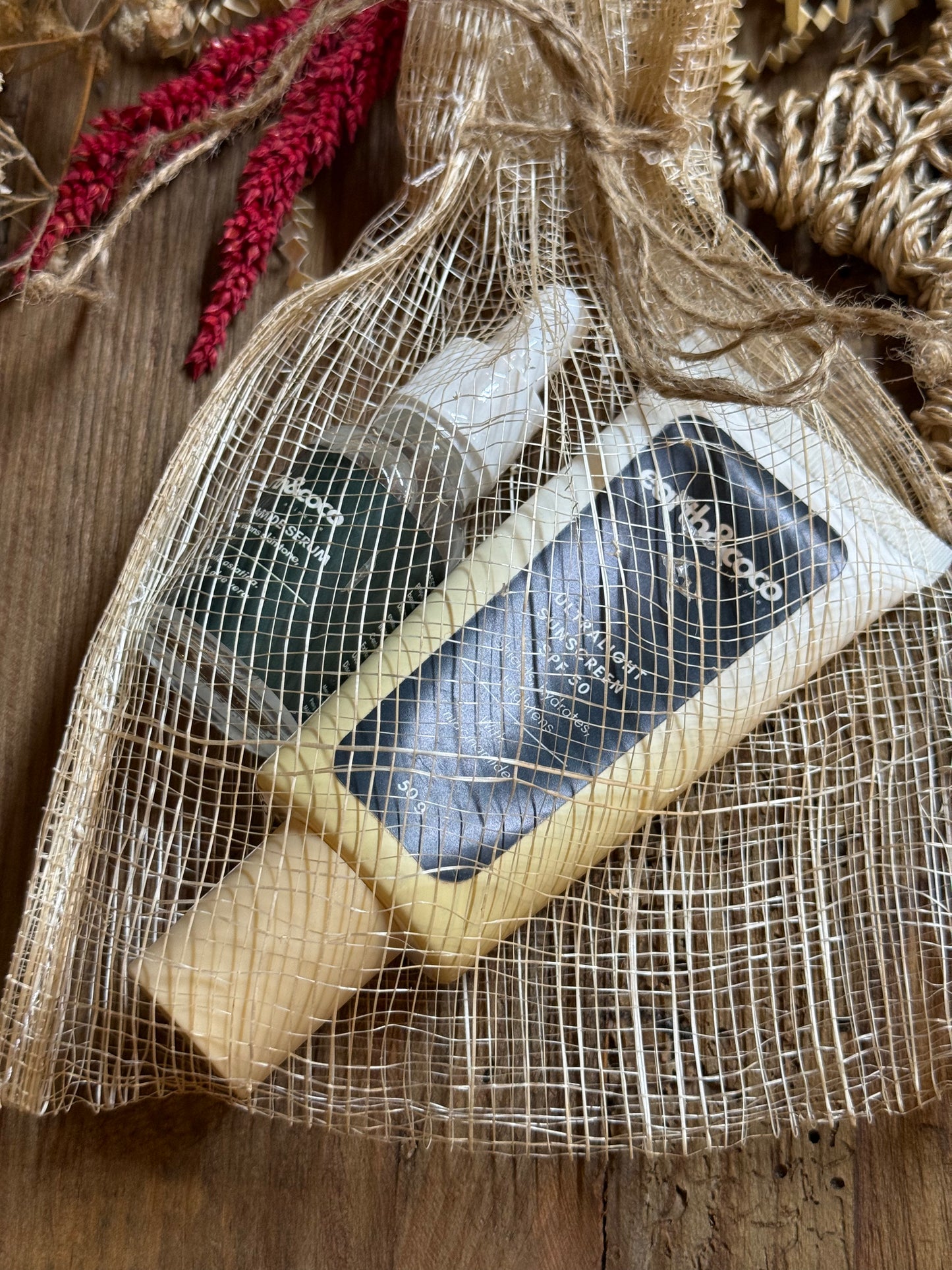 Daily Defense Glow Set – SPF 50 + Niacinamide 5% Serum